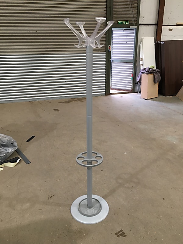 Coat stand