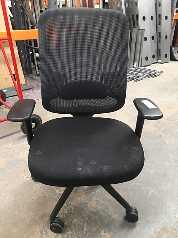 Orange box chair faulty gas lift 