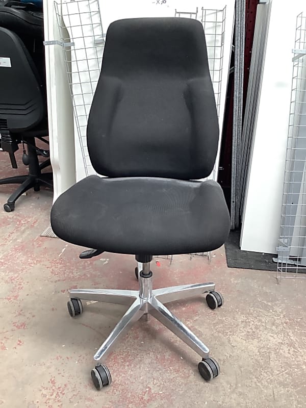 Black padded operator task office chair