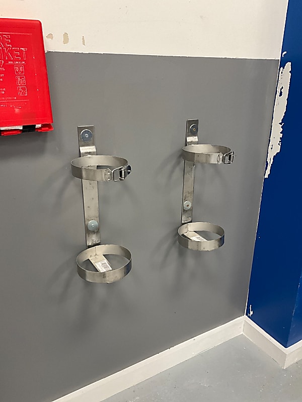  Stainless steel fire extinguisher holders