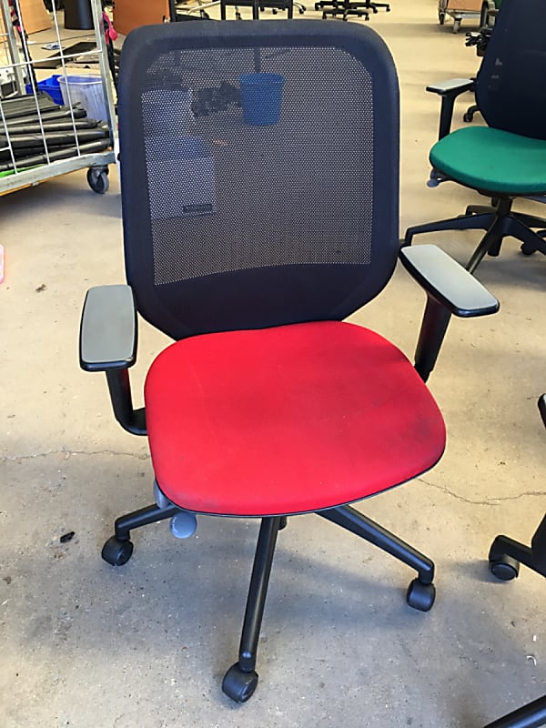 Mesh back Orangebox Joy operator task chair