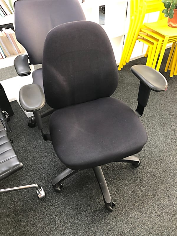 Small office chair