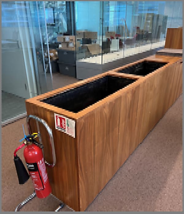 Walnut planter (1 x double and 1 x triple)