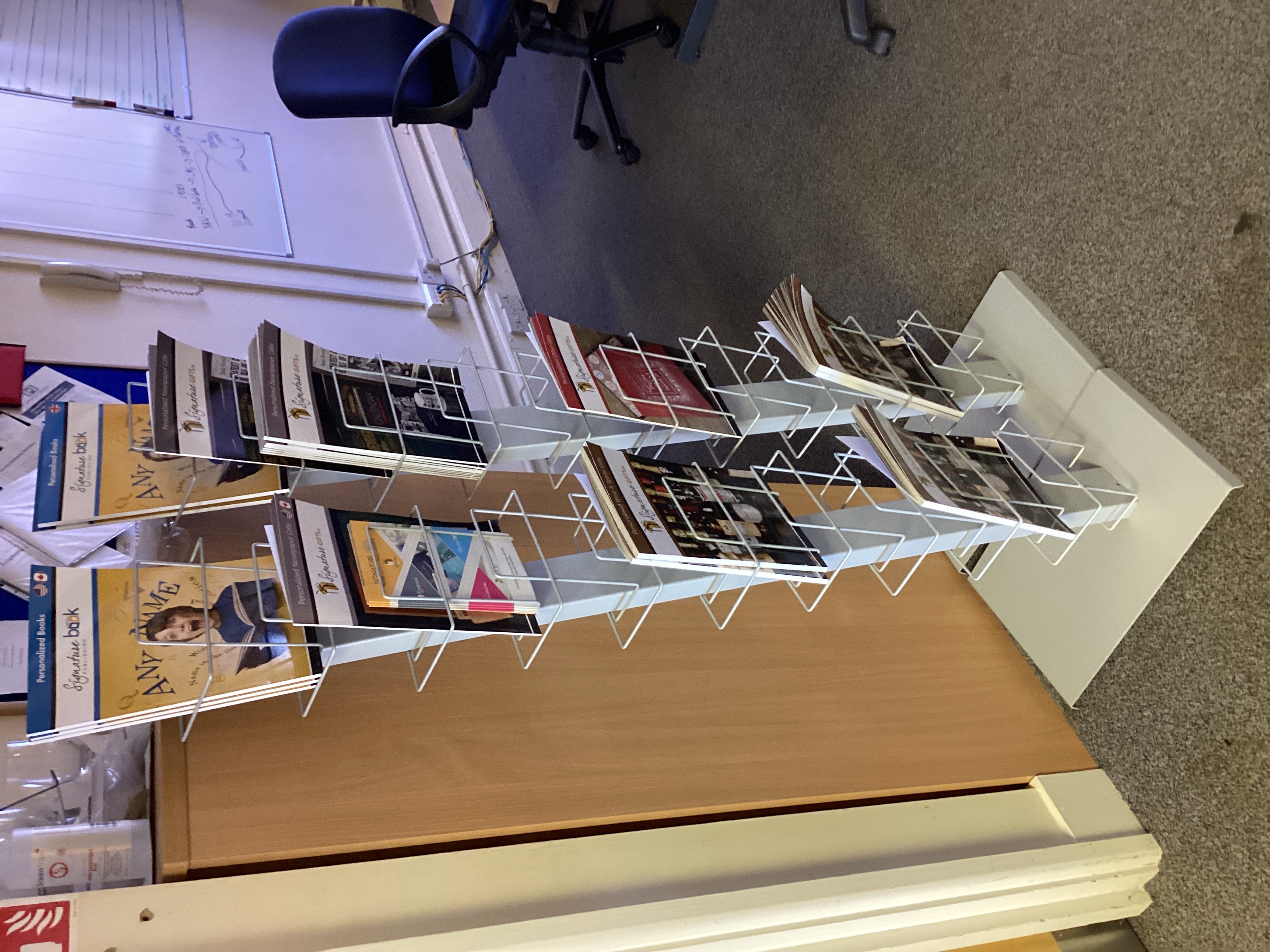 Magazine Pos Magazine POS stand just £0.00