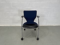 Orangebox X10-FLA mobile conference chair blue black