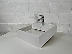 Deca Square sink 