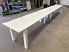 5 person perimeter desk or table 