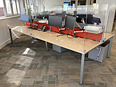 Bank of 4 Steelcase Bench Desks with red dividers