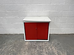 Right hand wave top Cabinet