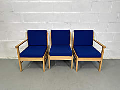 Set of 3 low waiting room chairs