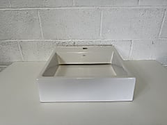 Deca Square sink 