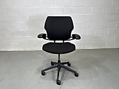 Humanscale freedom task chair