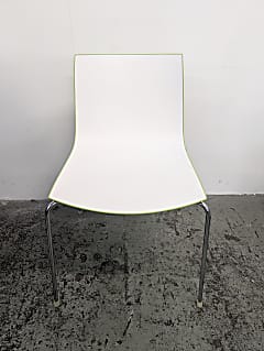 Arper Catifa 46 Stackable Dining Chair in White and Green
