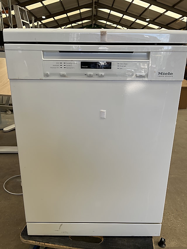 Miele dishwasher 