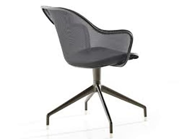 black and gray rolling chair