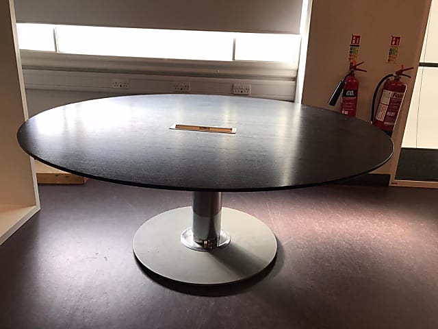 Meeting room table