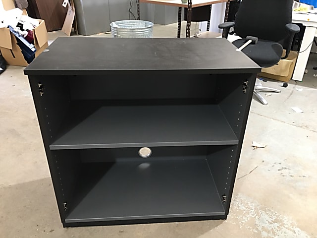 Cabinet with shelf - no doors