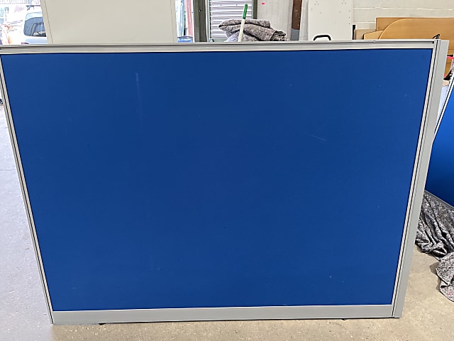 Freestanding Room desk divider