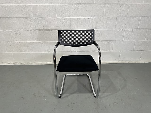 Vitra Vis A Vis chair