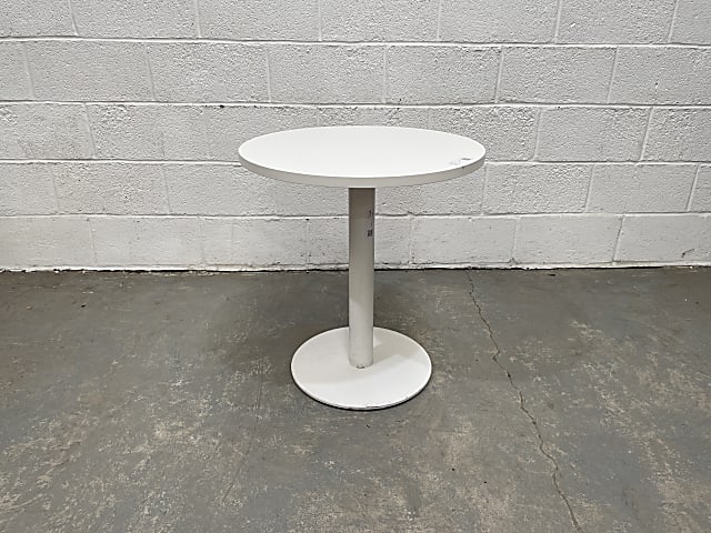 white round table