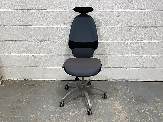 Rh Extend 200 office swivel ergonomic chair