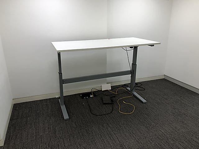 White electric height adjustable sit stand desk