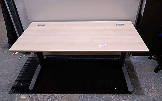 Desks 160cm
