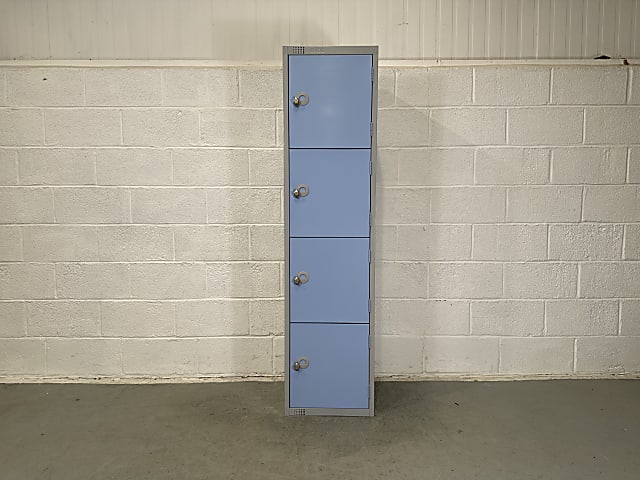 ELITE Light blue locker