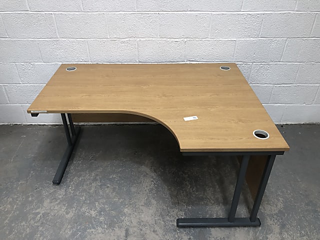 Right hand Corner Desk 160cm