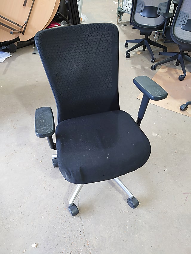 Operator chair