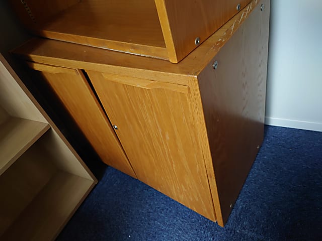 Cupboard cabinet