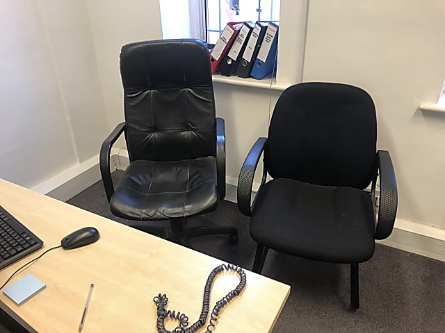 Assorted office chairs