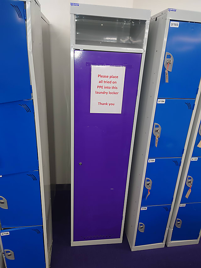 Single purple locker