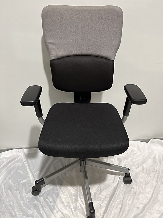 Steelcase Lets Be chair