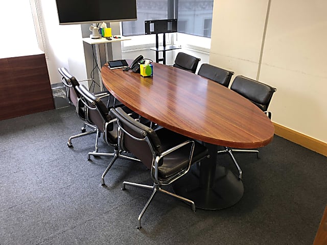 Wasted Oval mahogany Meeting room table