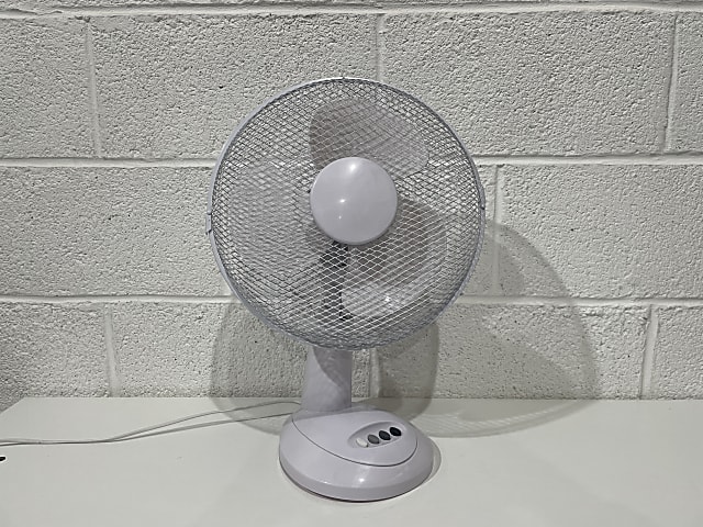  12 inch Desk top Fan