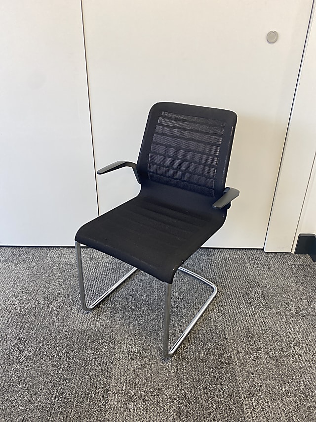 Senator Fuse Visitor Chair Stacking