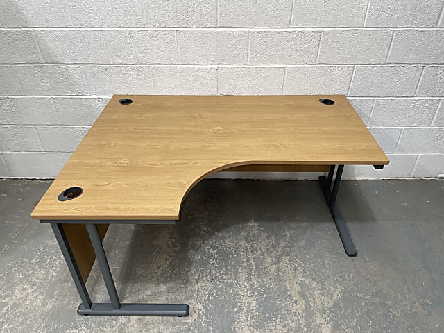 Left hand return Desk