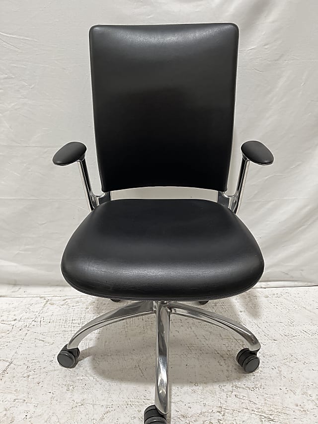 Verco V-Smart Black Leather office chair