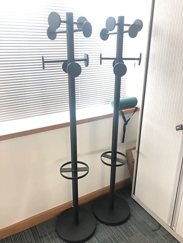 Coat stand