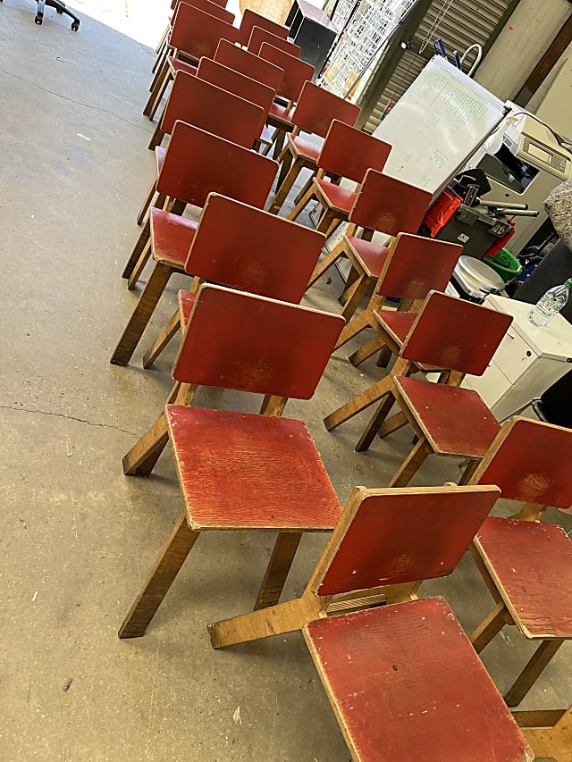 Red wooden chair - restoration project