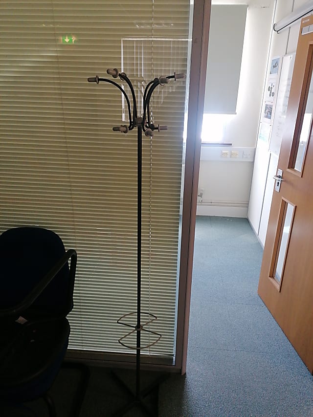 coat stand