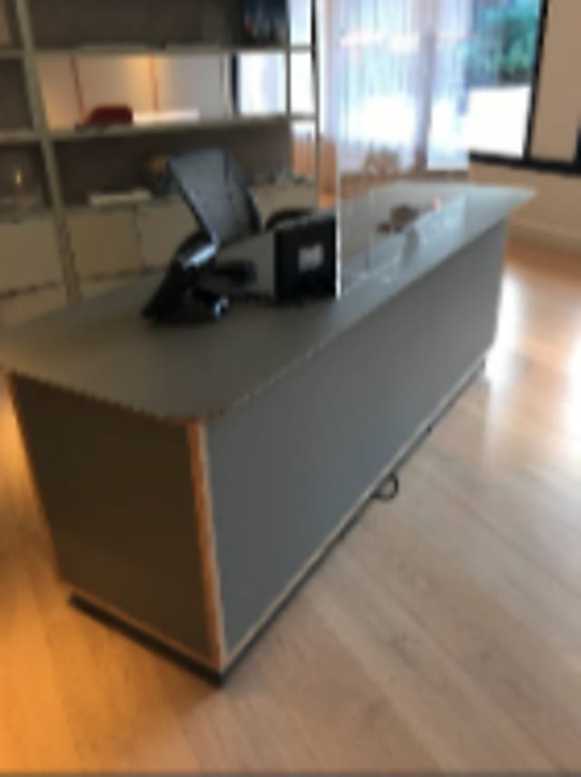 Reception desk