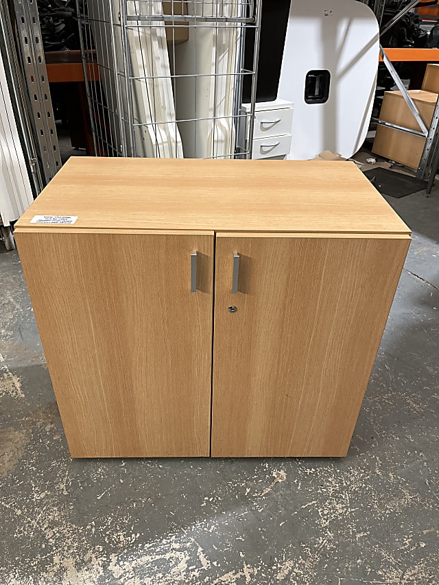 Wooden lateral filing cabinet with Keys