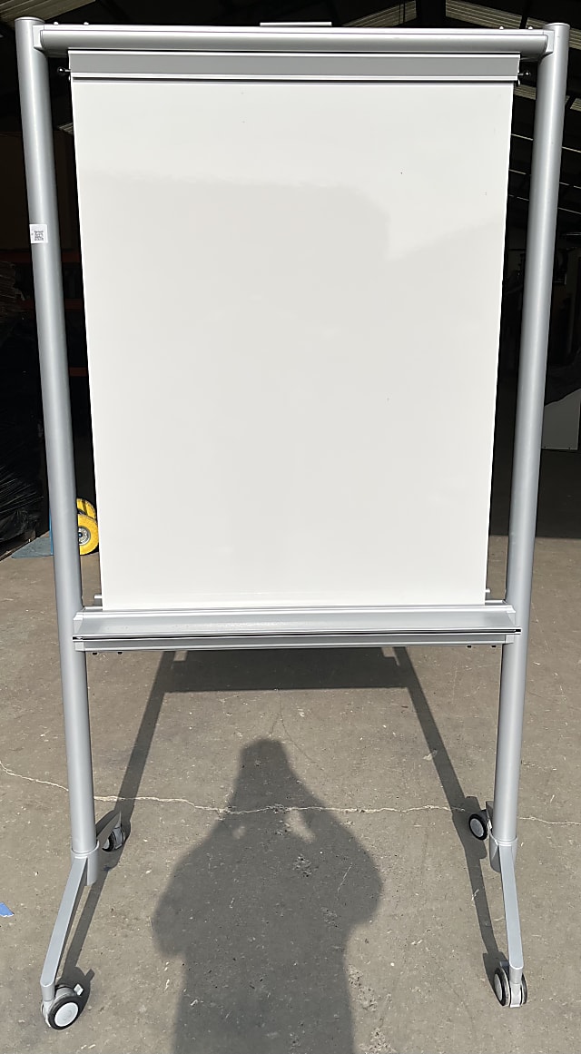 Mobile whiteboard