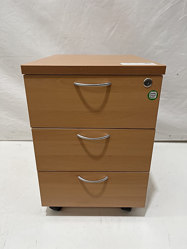 Mobile wooden Pedestal 