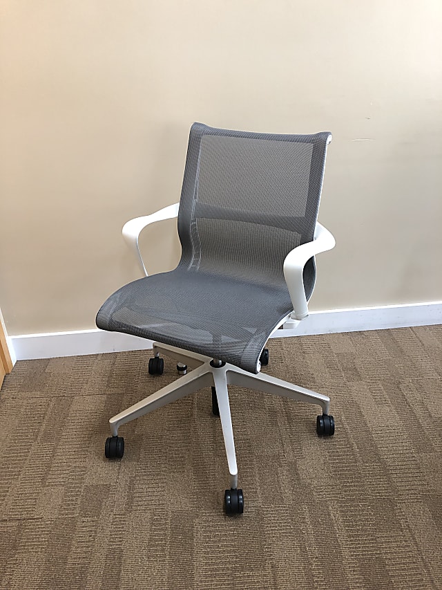 Herman Miller Setu chair