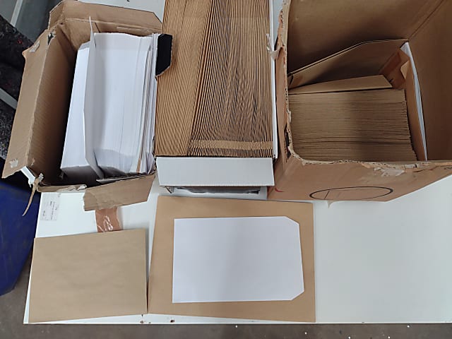 Envelopes different sizes 