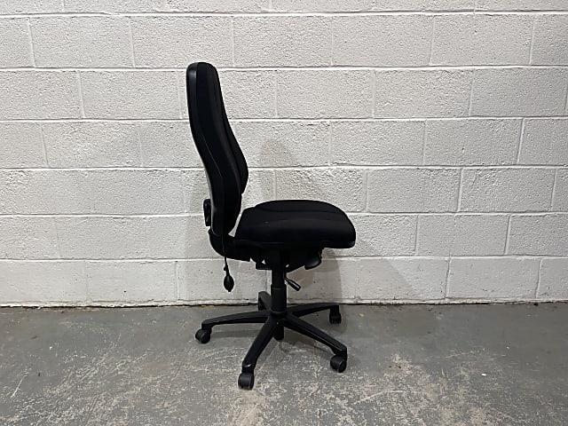 RH Logic 400 Black Ergonomic Office Chair