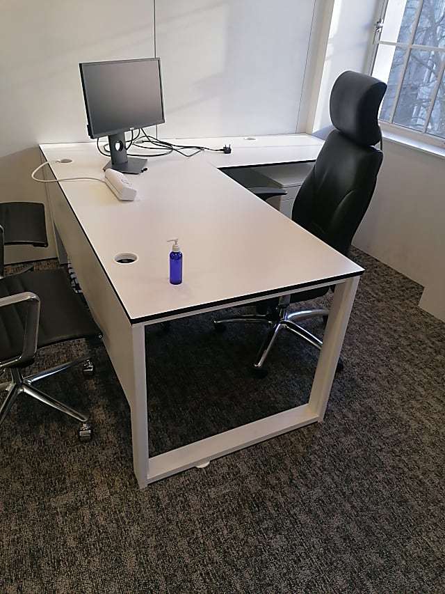 Desk with return